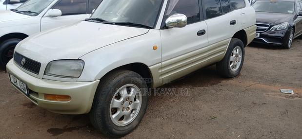 Toyota RAV4 2006 Silver