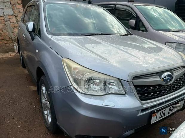 Subaru Forester 2015 Gray