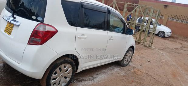 Toyota Ractis 2008 White