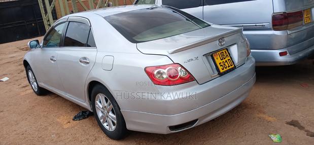 Toyota Mark X 2009 Silver