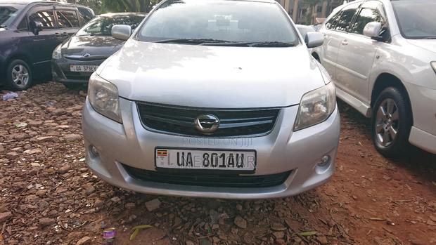 Toyota Corolla Fielder 2011 Silver