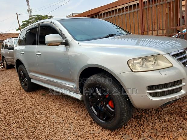 Volkswagen Touareg 2007 Silver