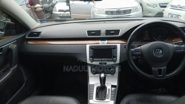 Volkswagen Passat 2016 Black