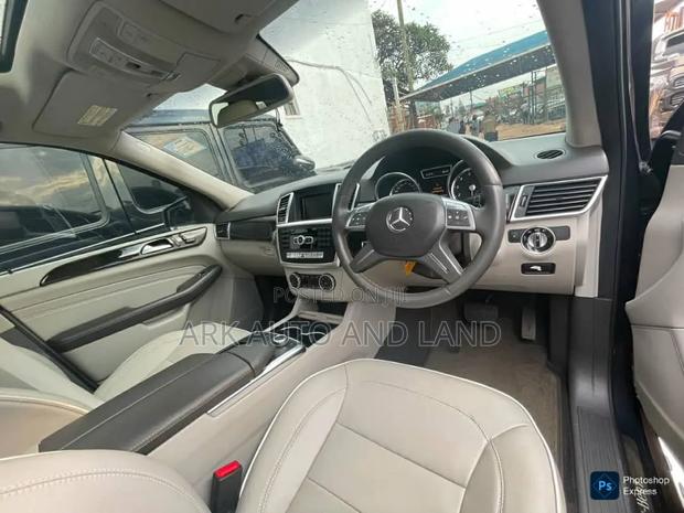 Mercedes-Benz M Class 2013 Black