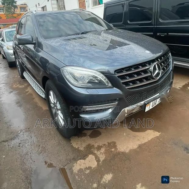 Mercedes-Benz M Class 2013 Black