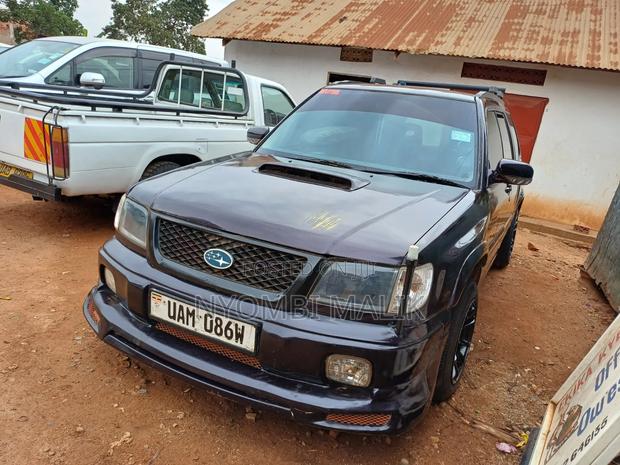 Subaru Forester 2000 Blue