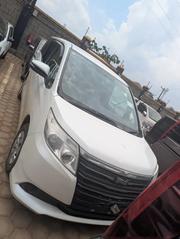 Toyota Noah 2014 White for sale