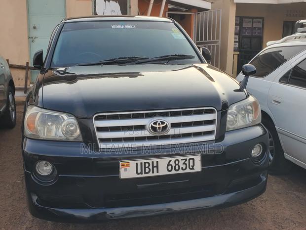 Toyota Kluger 2009 Black