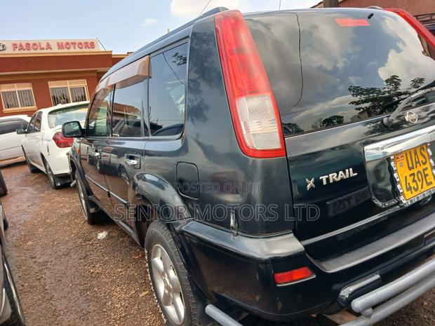 Nissan X-Trail 2004 Black