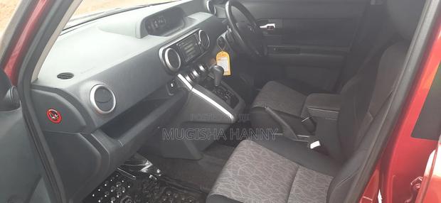 Toyota Corolla Rumion 2010 Maroon