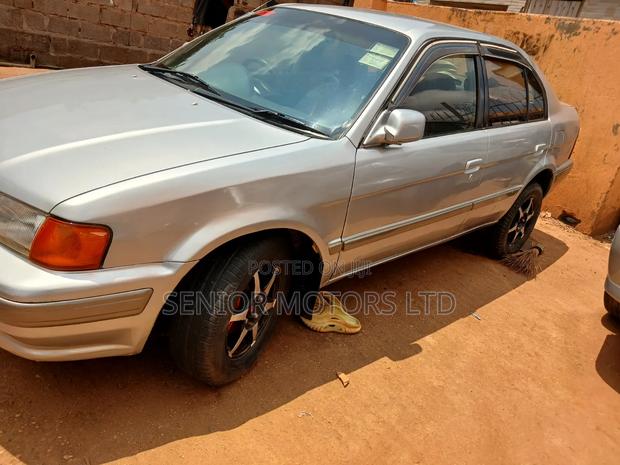 Toyota Corsa 2002 Silver