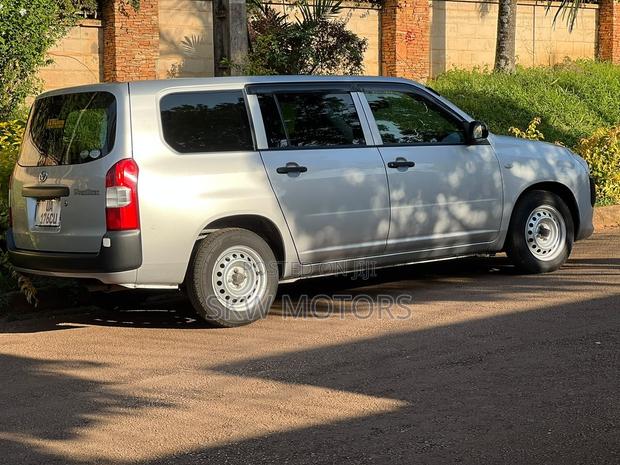 Toyota Probox 2013 Silver
