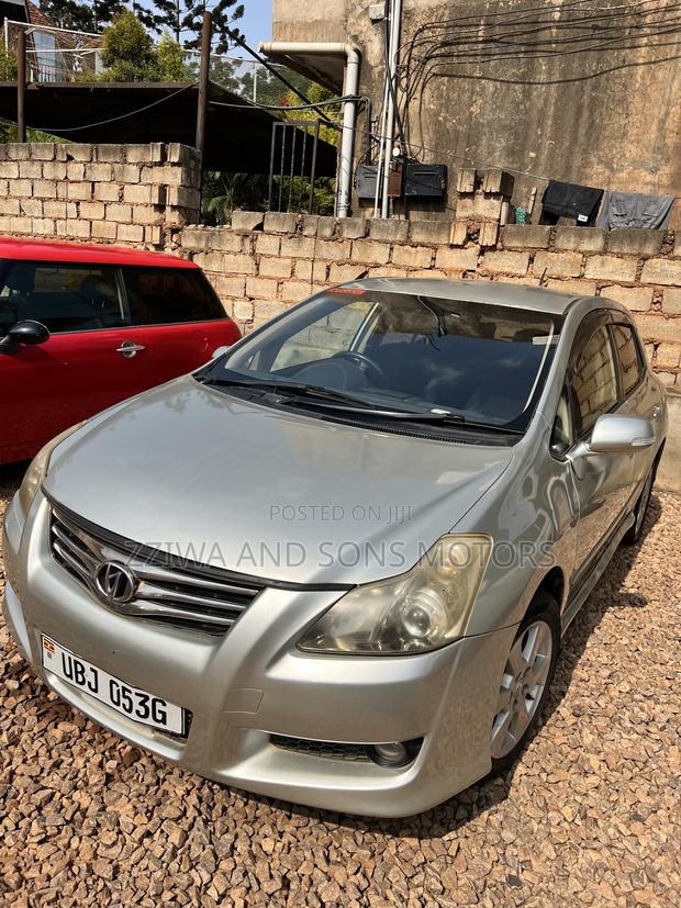 Toyota Blade 2008 Silver