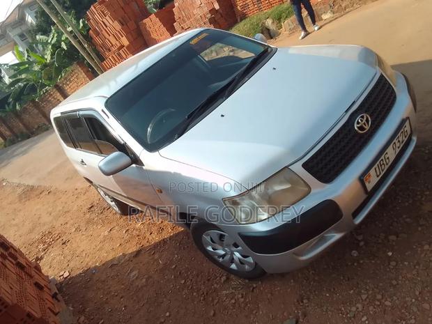 Toyota Succeed 2008 Silver