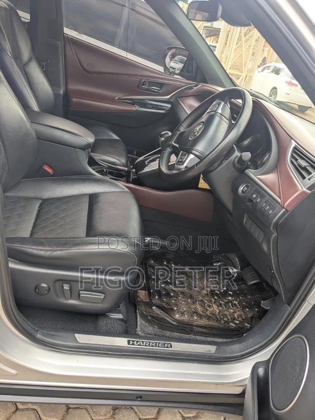 Toyota Harrier 2016 Silver