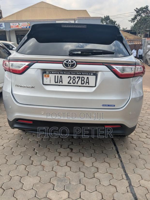 Toyota Harrier 2016 Silver
