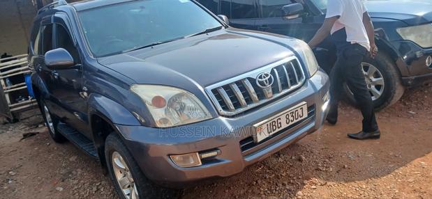 Toyota Land Cruiser Prado 2008 Gray