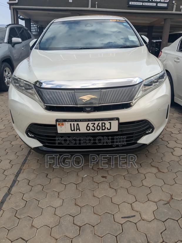 Toyota Harrier 2016 White