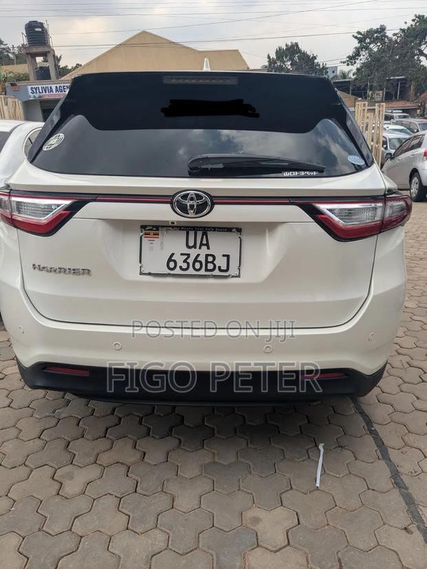 Toyota Harrier 2016 White