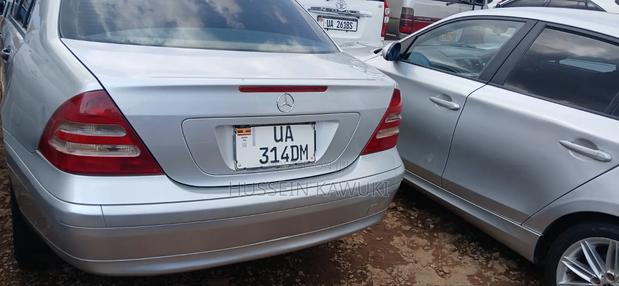 Mercedes-Benz E300 2007 Silver