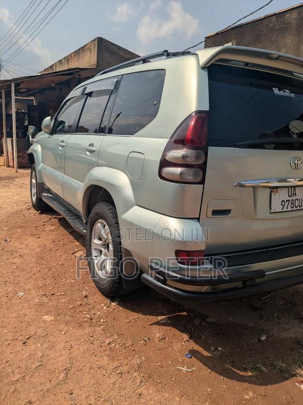 Toyota Land Cruiser Prado 2007 Silver