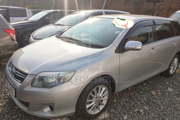Toyota Corolla Fielder 1.5 Petrol AWD 2011 Silver