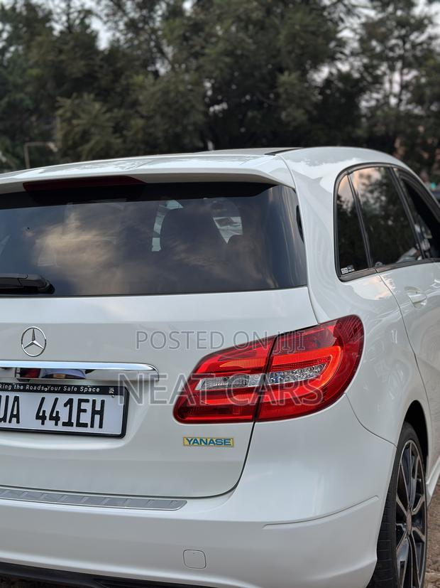 Mercedes-Benz B-Class 2013 Pearl