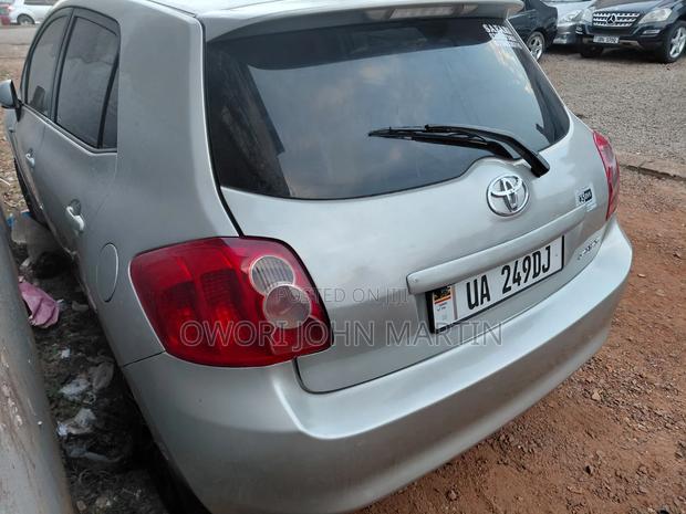 Toyota Auris 2008 Silver