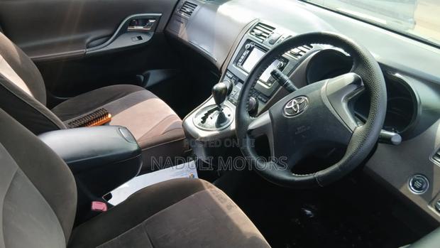 Toyota Mark X Zio 2010 Black