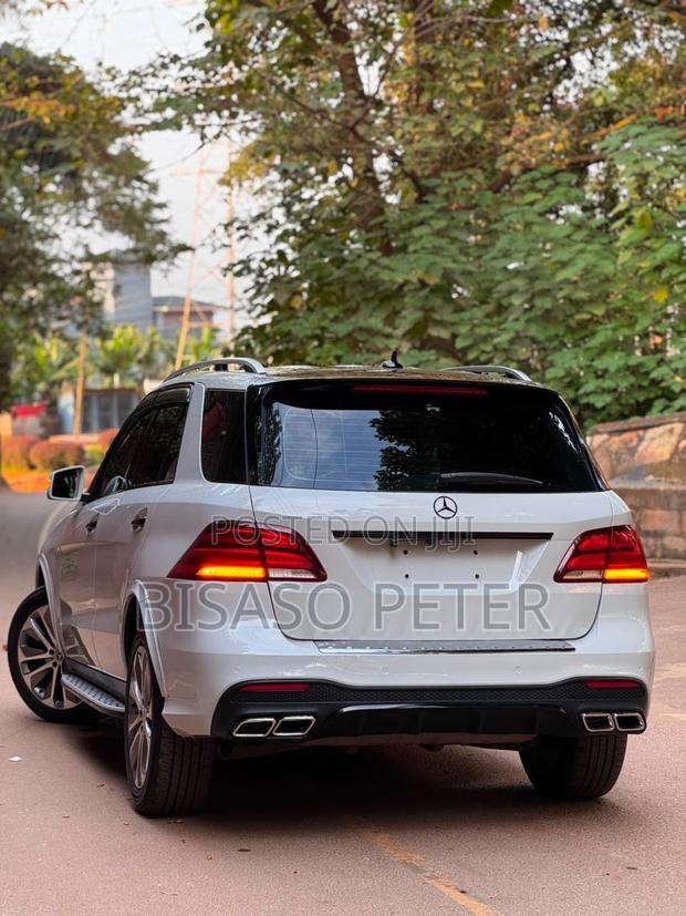Mercedes-Benz M Class 2013 Gray