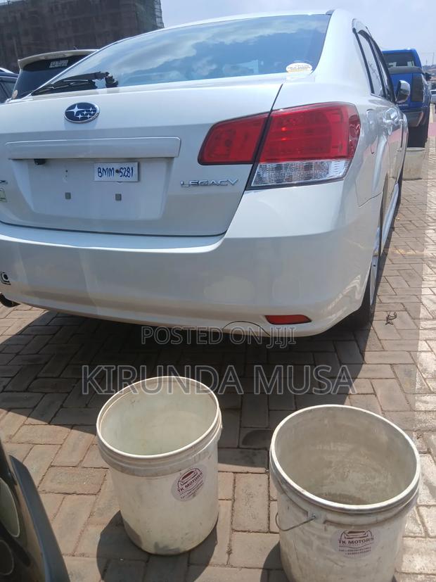 Subaru Legacy 2011 White