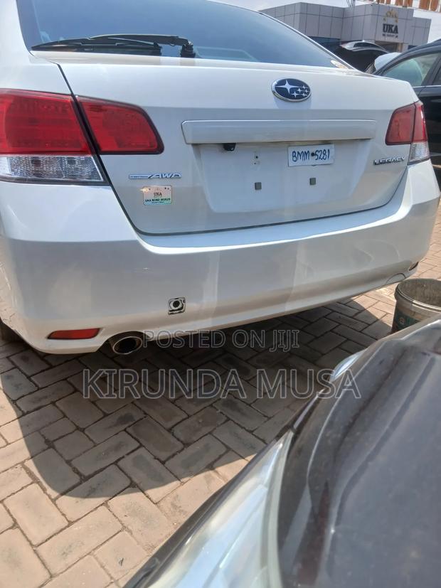 Subaru Legacy 2011 White