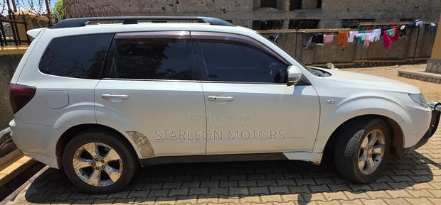Subaru Forester 2010 White