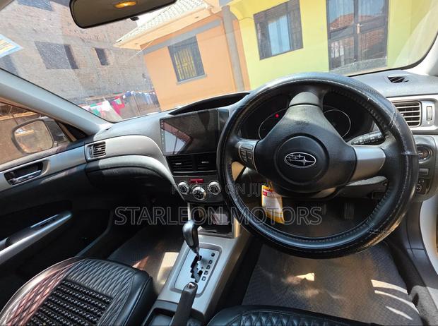Subaru Forester 2010 White