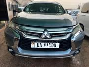 Mitsubishi Pajero 2016 Silver for sale