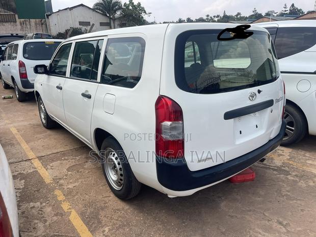 Toyota Probox 2016 White
