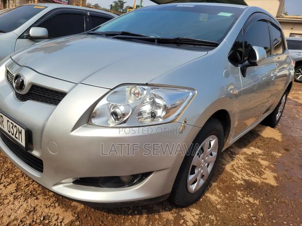 Toyota Auris 1.6 Dual VVT-i 2007 Silver