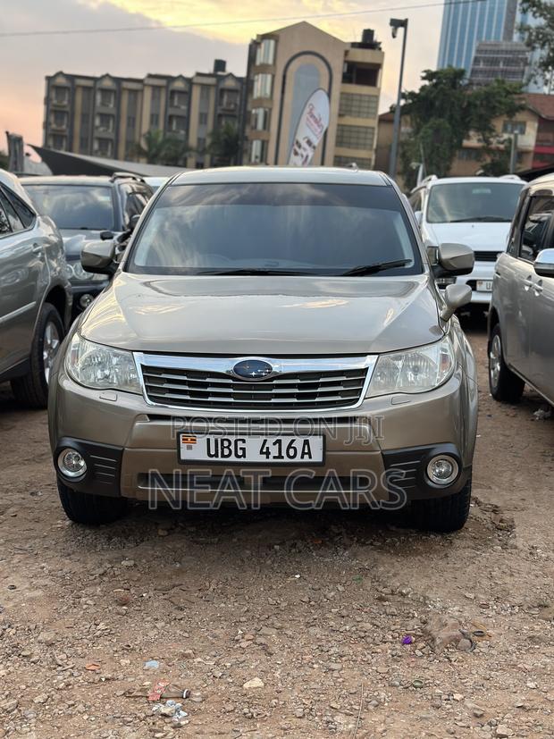 Subaru Forester 2009 Gold