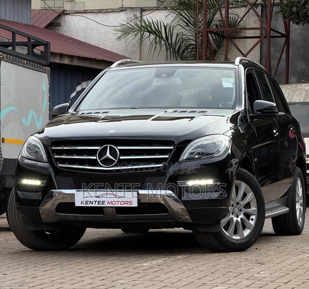 Mercedes-Benz M Class ML 350 4Matic 2013 Black