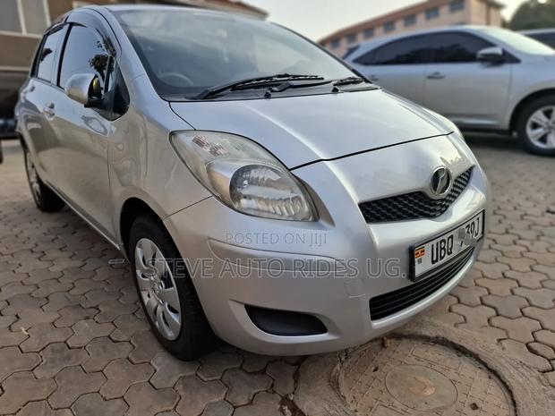 Toyota Allex 2010 Silver
