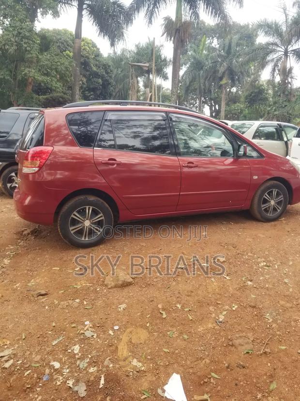 Toyota Corolla Spacio 2006 Maroon