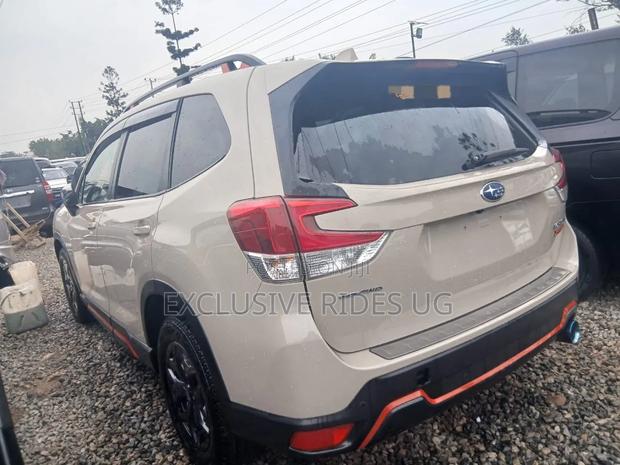 Subaru Forester 2020 Gold