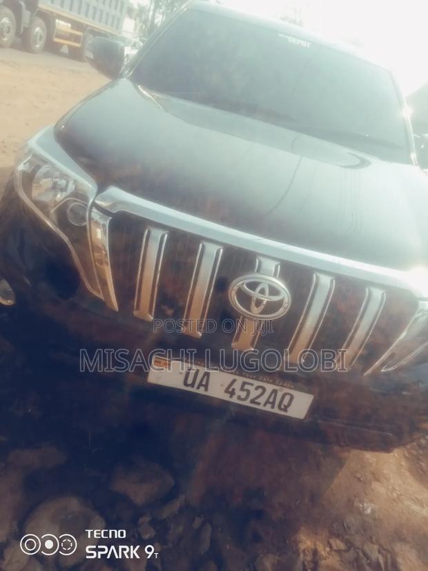 Toyota Land Cruiser Prado 2010 Black