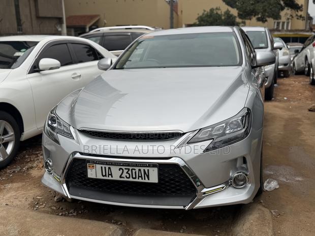 Toyota Mark X 2012 Silver