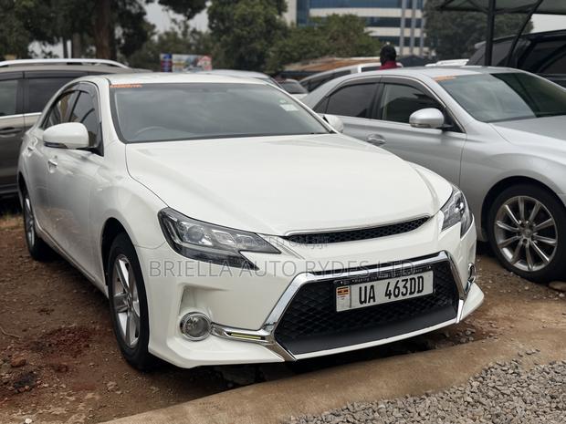 Toyota Mark X 2012 White