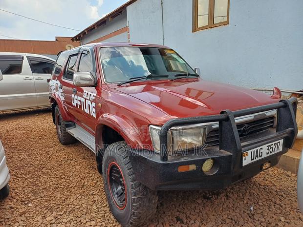 Toyota Hilux Surf 1998 Red