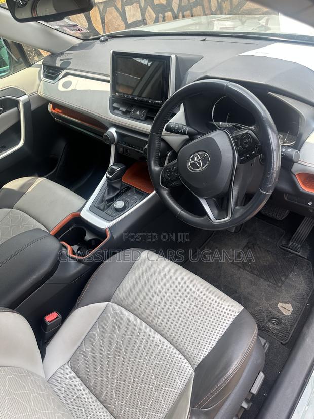 Toyota RAV4 Adventure 2019