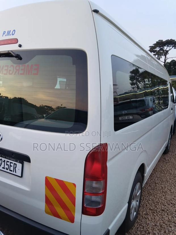 Toyota Harrier 2022 White
