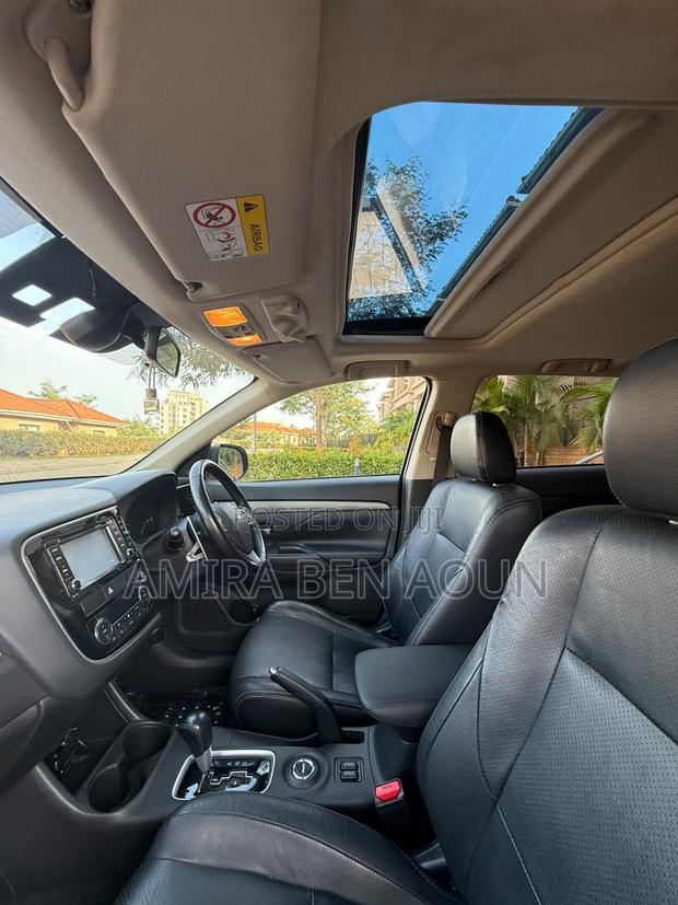 Mitsubishi Outlander SE 4dr SUV AWD (2.4L 4cyl CVT) 2015 Blue