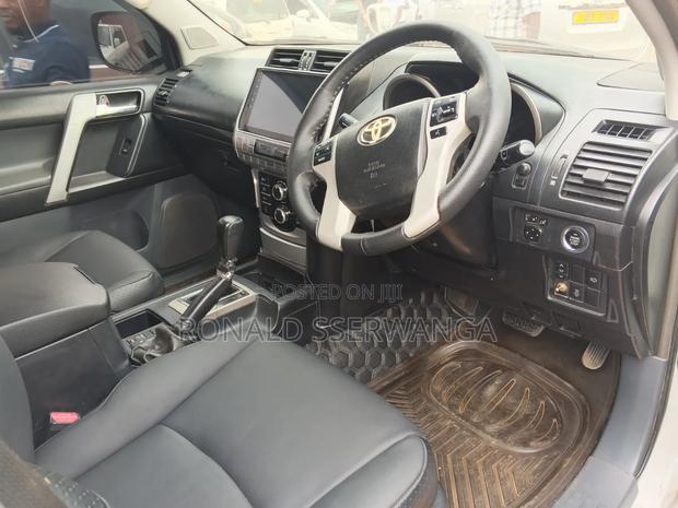 Toyota Land Cruiser Prado 2014 White